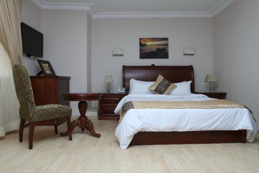 Fryburg Suites Aliayabiagba Dış mekan fotoğraf