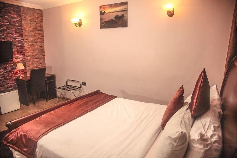 Fryburg Suites Aliayabiagba Dış mekan fotoğraf