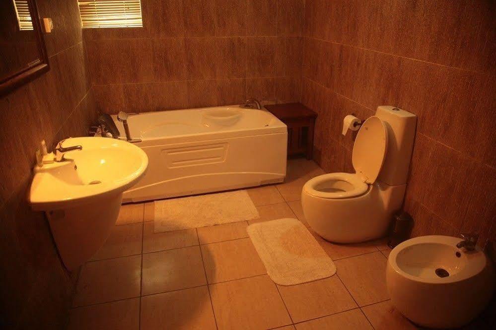 Fryburg Suites Aliayabiagba Dış mekan fotoğraf